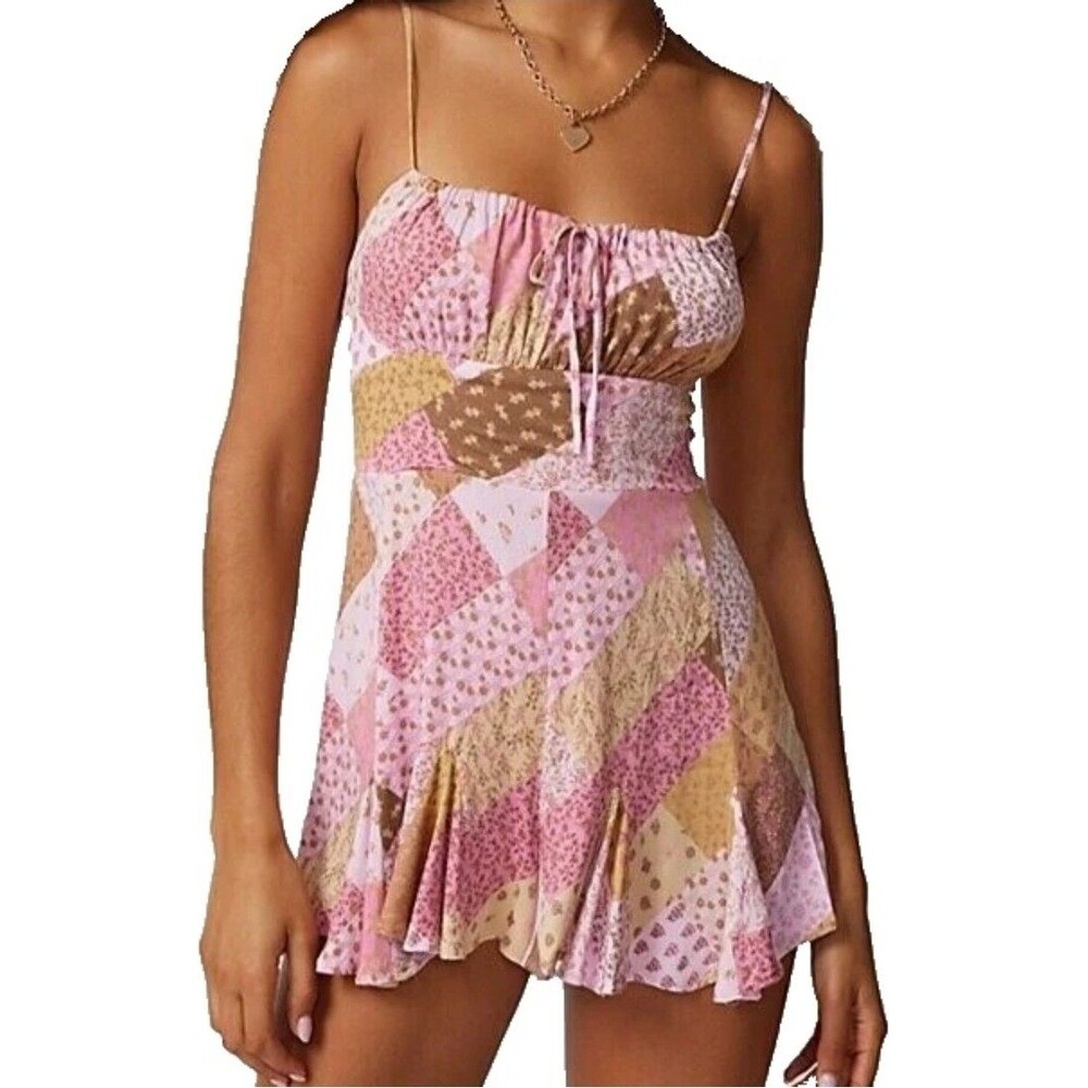 NWT Urban Outfitters Kimchi Blue Leila Rose Patchwork Romper SMALL Mixed Print